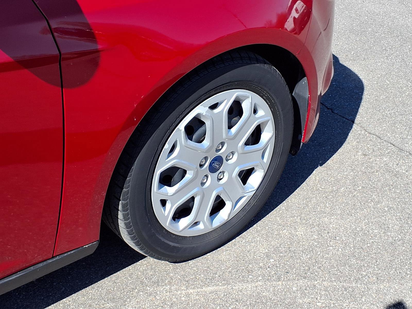 Used 2012 Ford Focus SE image 24