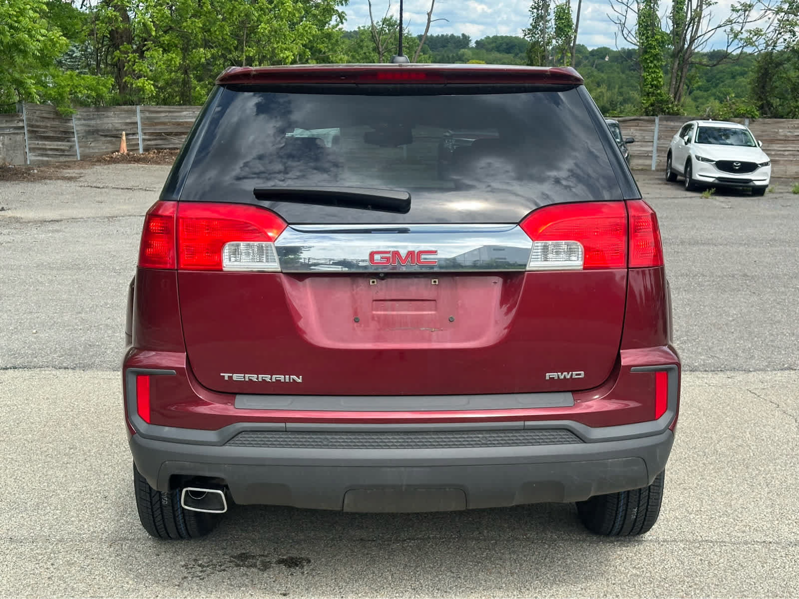Used 2016 GMC Terrain SLE AWD/4WD image 6