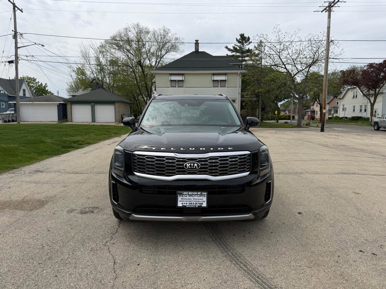 Used 2020 Kia Telluride S AWD/4WD image 2