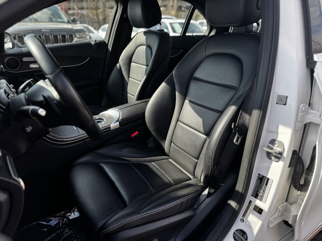 Used 2020 Mercedes-Benz C 300 4MATIC Sedan image 13