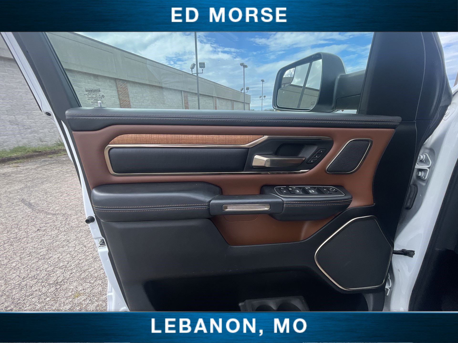 Used 2022 RAM 1500 Limited AWD/4WD image 23