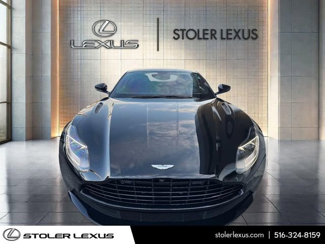 Used 2018 Aston Martin DB11 Coupe RWD image 2