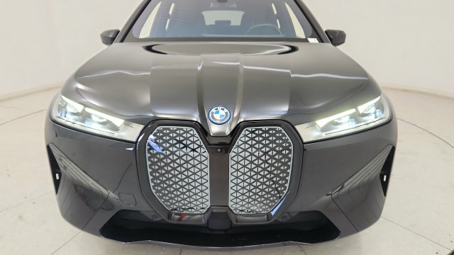 Used 2024 BMW iX xDrive50 w/ Sport Package AWD/4WD image 24
