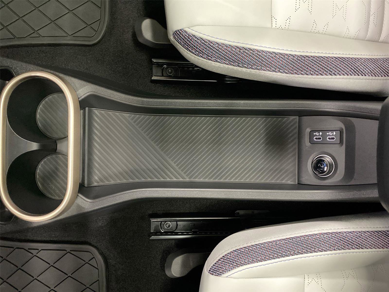 Certified 2025 MINI Cooper S image 27