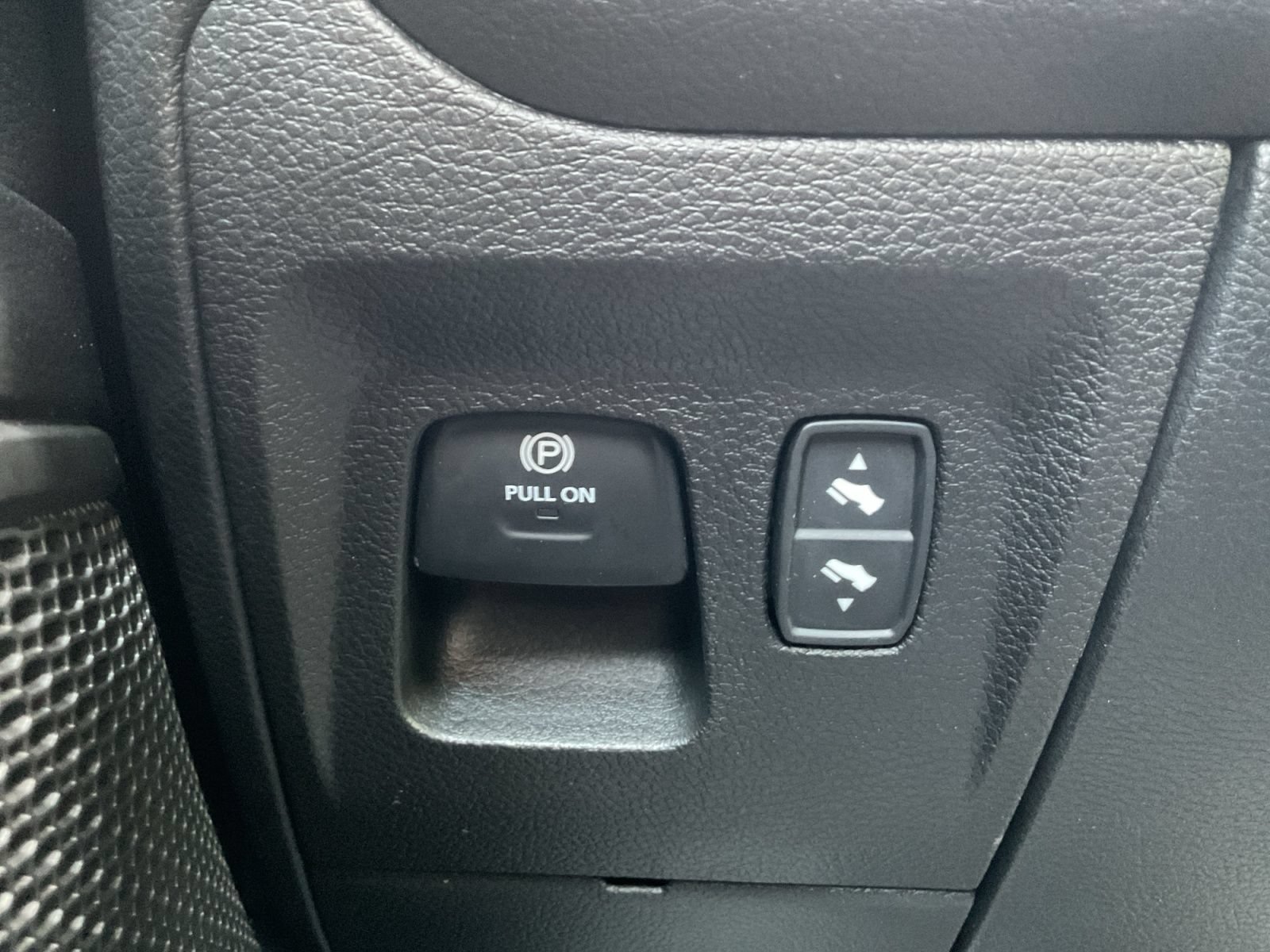 Used 2023 RAM 1500 Big Horn AWD/4WD image 28