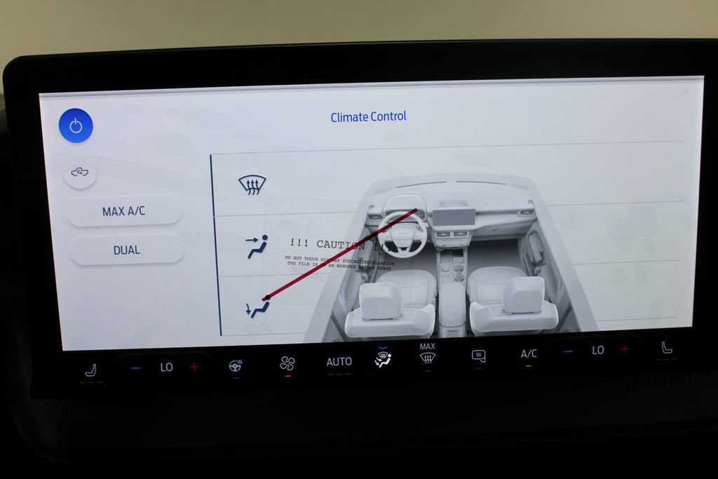 New 2025 Ford Maverick Lariat w/ Black Appearance Package image 45