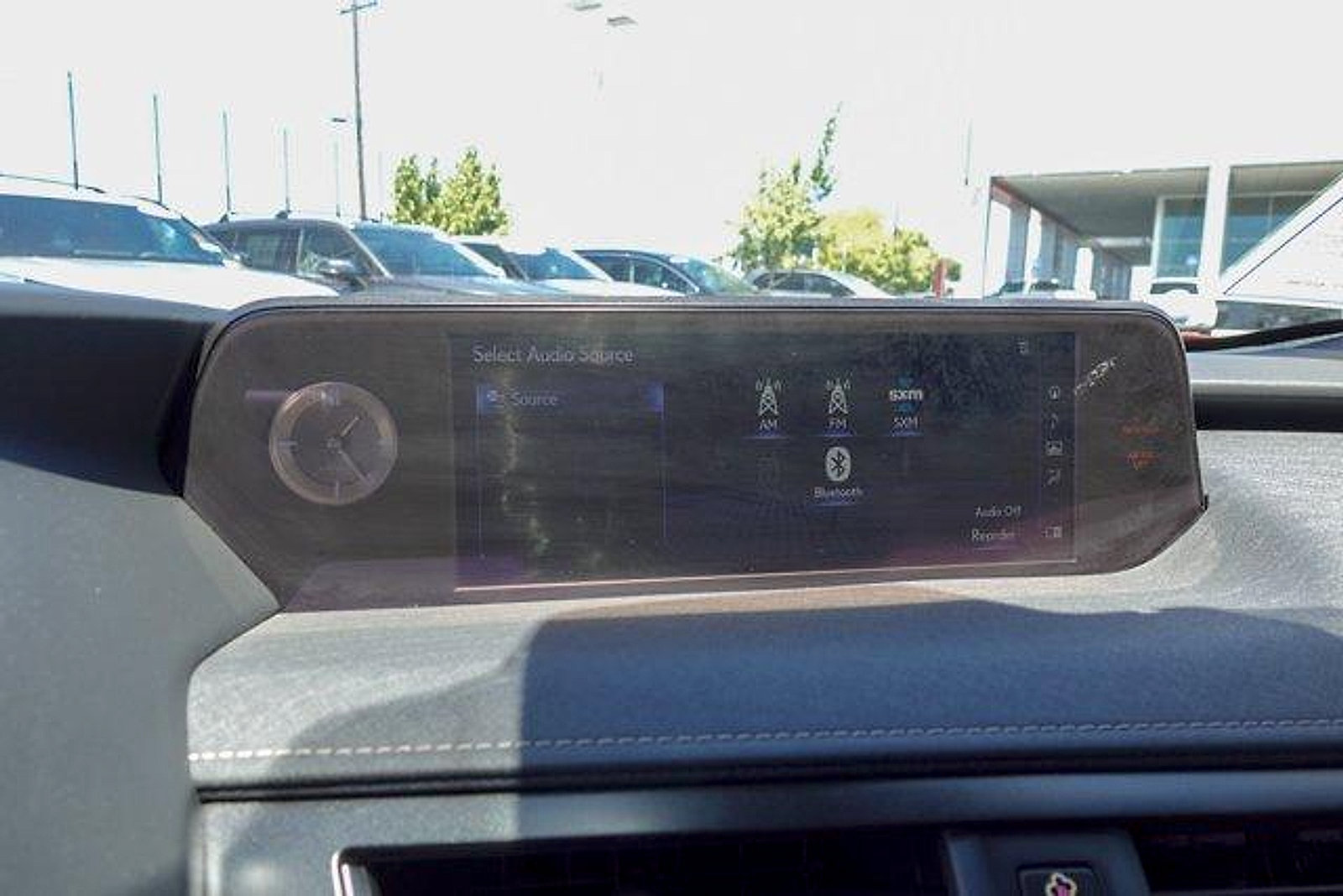 Used 2019 Lexus UX 200 w/ Premium Package FWD image 18