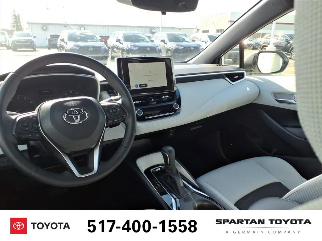 Used 2023 Toyota Corolla SE image 12