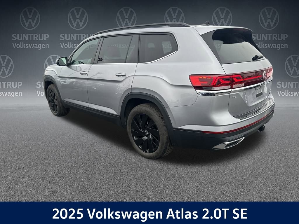 New 2025 Volkswagen Atlas SE video 3