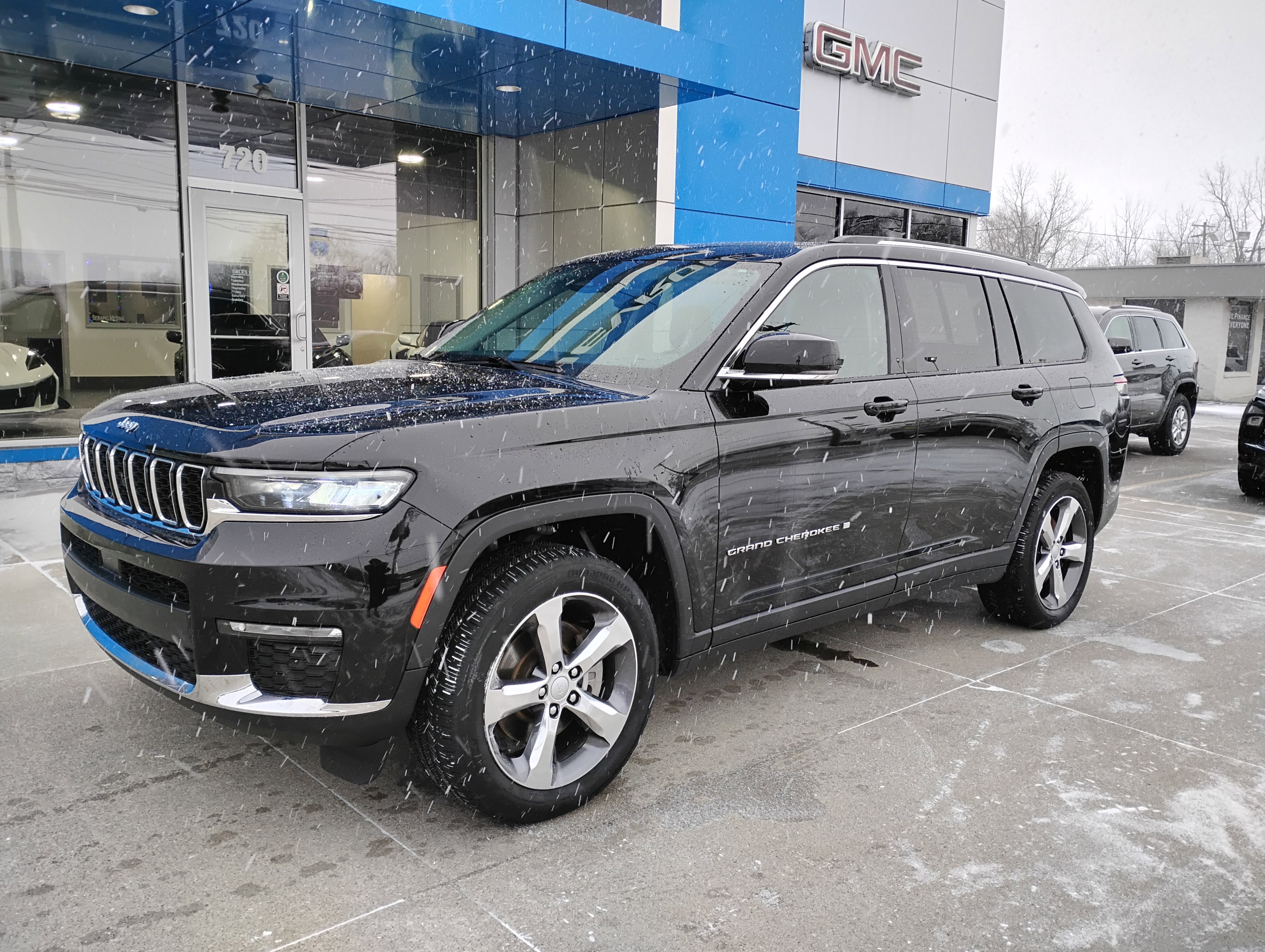 Used 2021 Jeep Grand Cherokee L Limited image 31