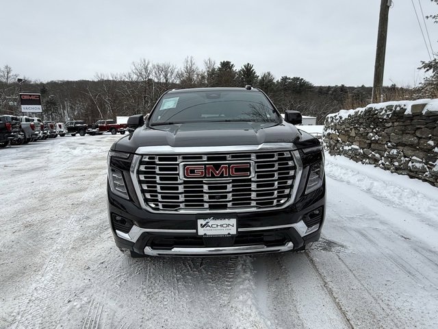 Used 2025 GMC Yukon Denali image 3