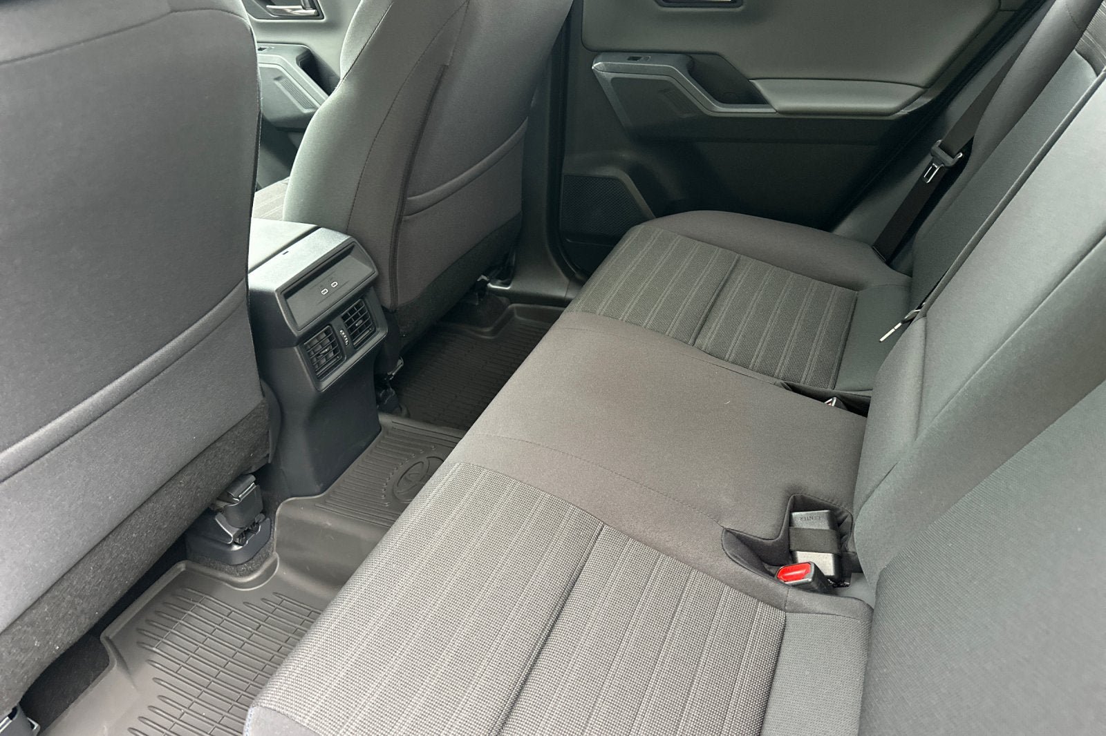 New 2026 Toyota RAV4 SE AWD/4WD image 10