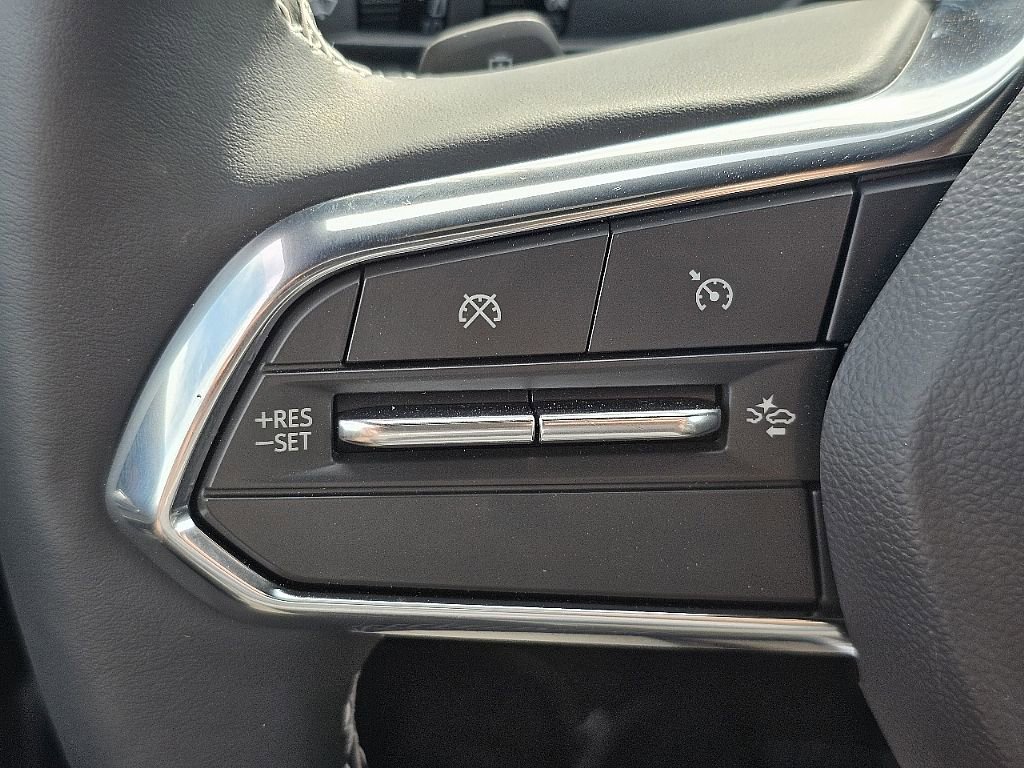 Used 2025 Chevrolet Blazer EV LT image 35