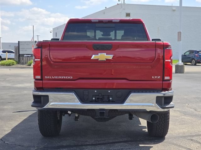 Used 2025 Chevrolet Silverado 2500 LTZ w/ LTZ Premium Package AWD/4WD image 21