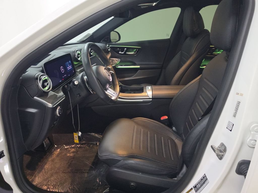 Used 2025 Mercedes-Benz C 43 AMG 4MATIC Sedan image 3