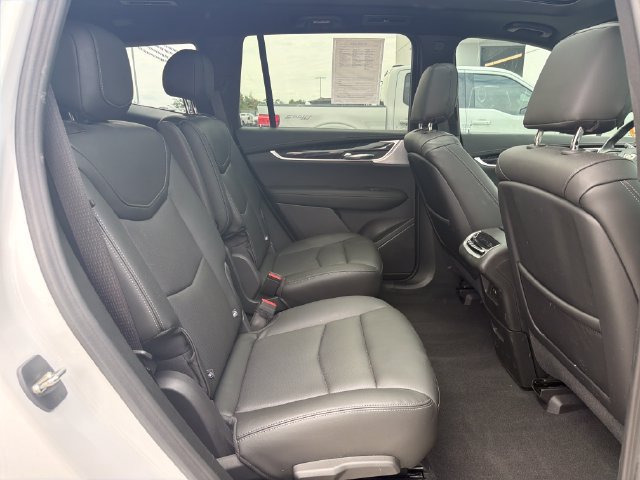 Used 2024 Cadillac XT6 Premium Luxury AWD/4WD image 52