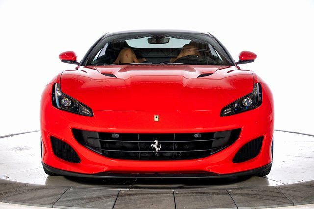 Used 2019 Ferrari Portofino image 12