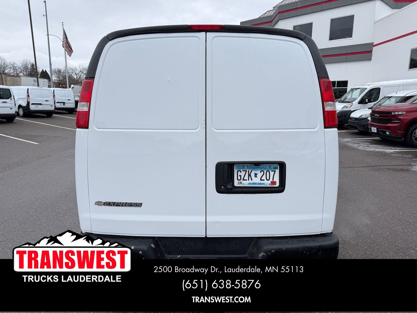 Used 2021 Chevrolet Express 2500 w/ Driver Convenience Package image 12