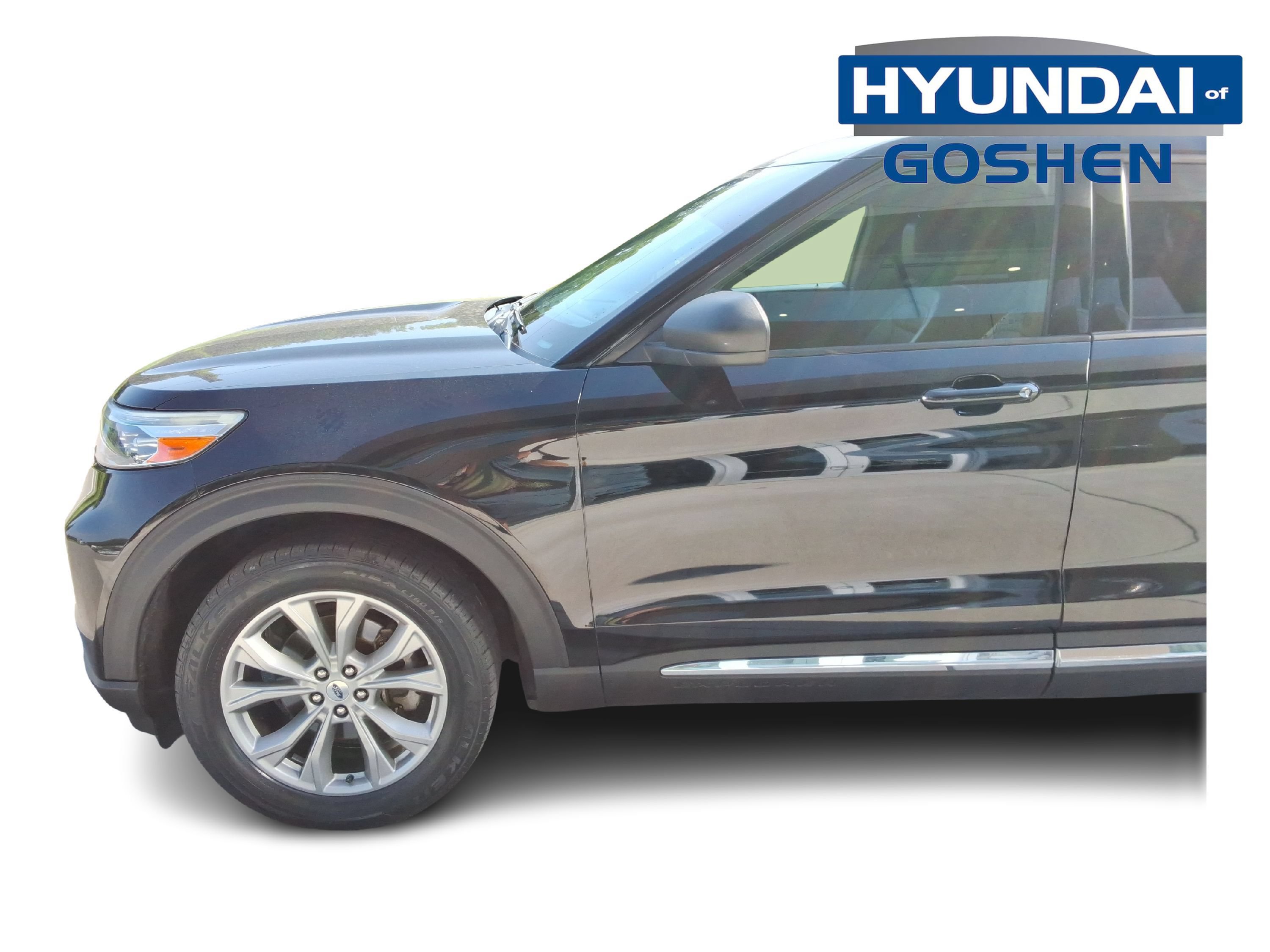 Used 2020 Ford Explorer XLT w/ Equipment Group 202A AWD/4WD image 5