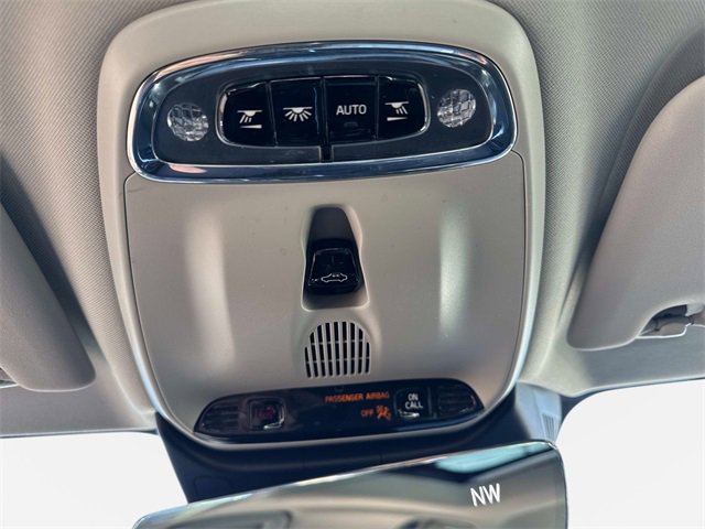 Used 2019 Volvo S60 T6 Momentum w/ Premium Package image 18