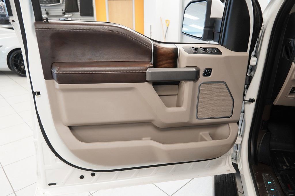 Used 2019 Ford F150 Limited w/ Trailer Tow Package image 16