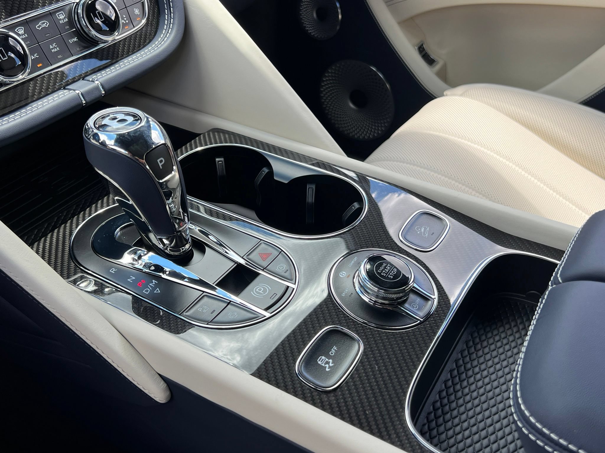 New 2026 Bentley Bentayga Extended Wheelbase AWD/4WD image 44