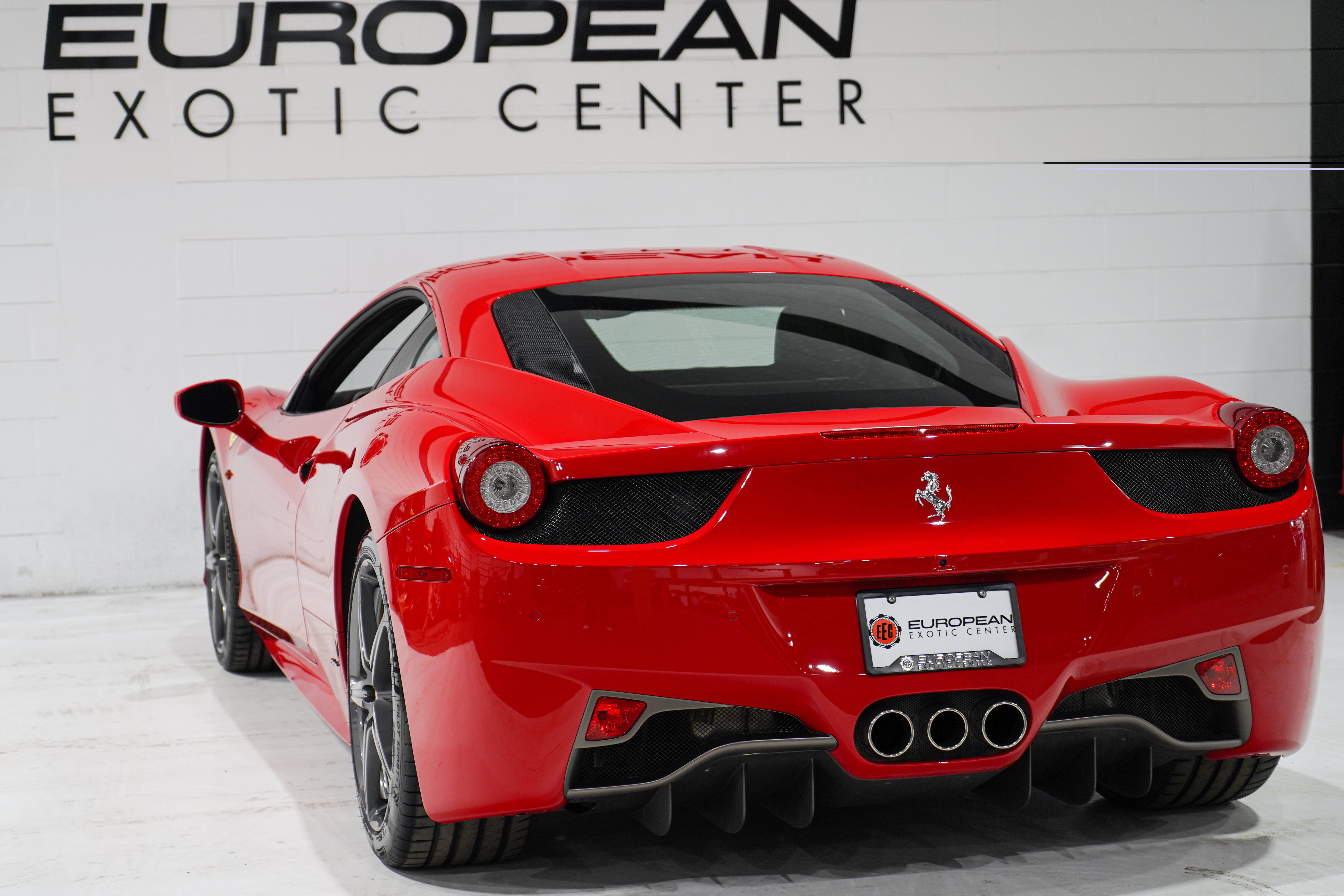 Used 2014 Ferrari 458 Italia Coupe RWD image 35