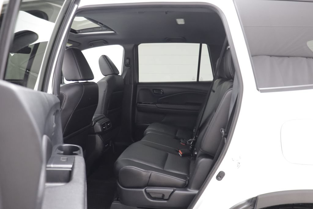 Used 2024 Honda Passport EX-L image 14