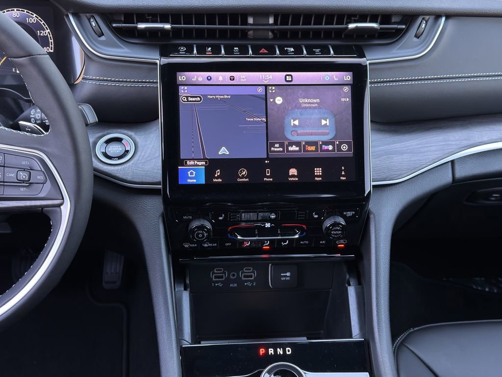 New 2025 Jeep Grand Cherokee L Limited image 12