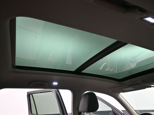 New 2026 Volkswagen Atlas SE image 27