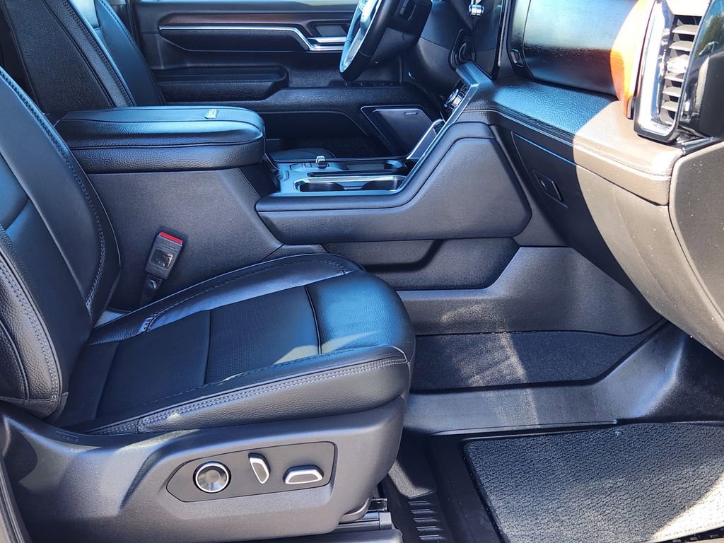 Certified 2024 GMC Sierra 3500 Denali w/ Denali Reserve Package image 20