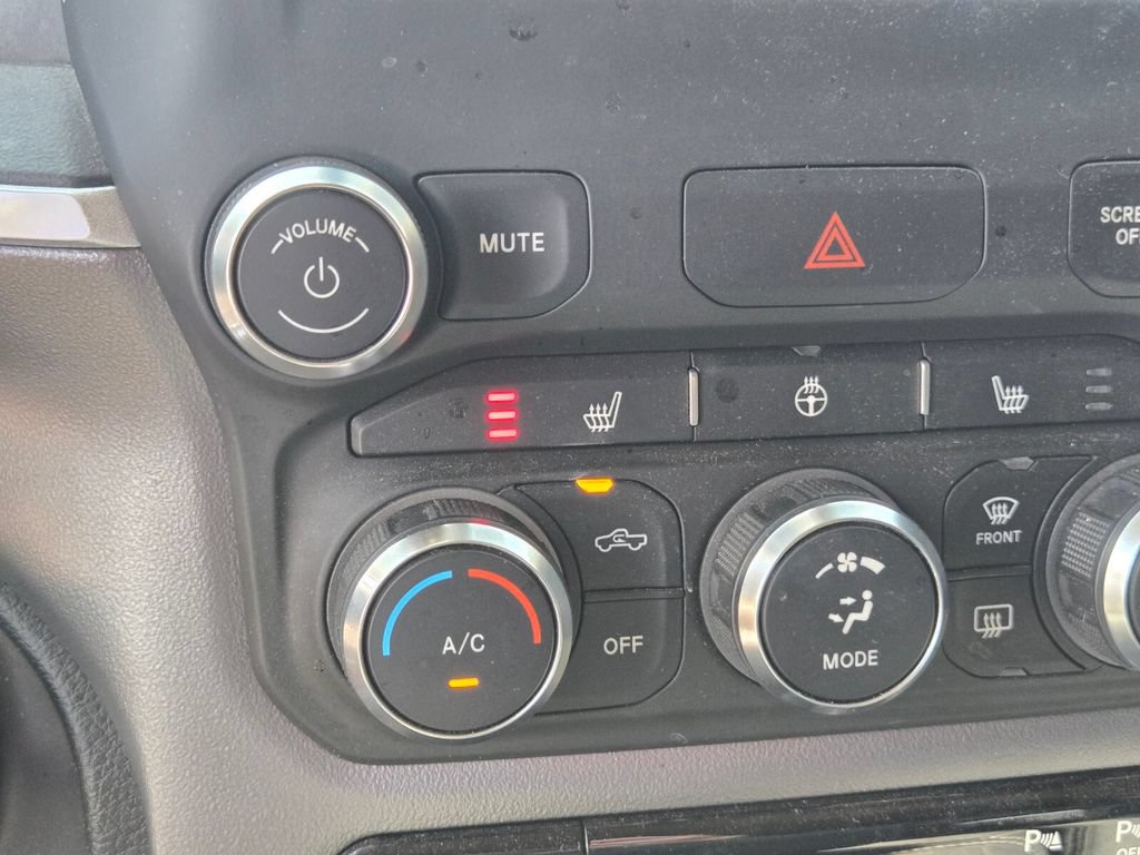 Used 2021 RAM 1500 Big Horn AWD/4WD image 30