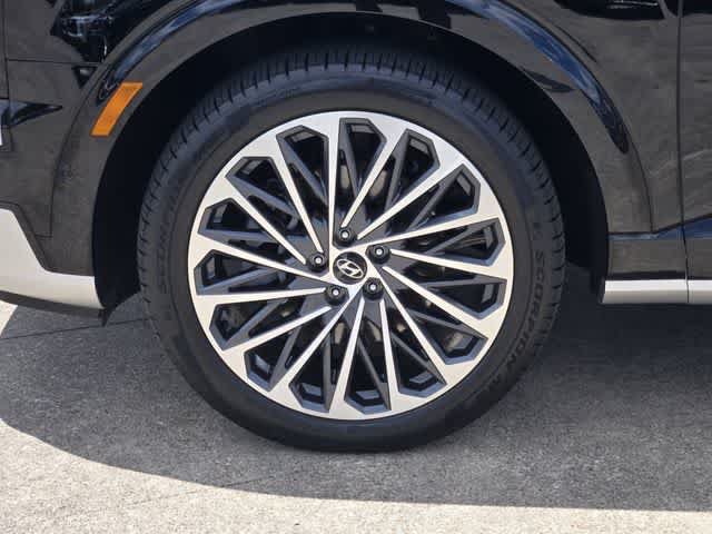 Used 2026 Hyundai Palisade Calligraphy FWD image 7