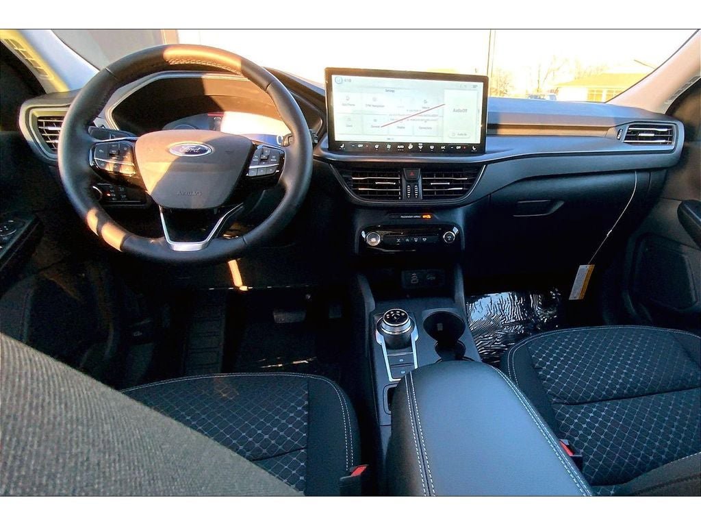 New 2026 Ford Escape Active w/ Active Premium Tech Pack image 7