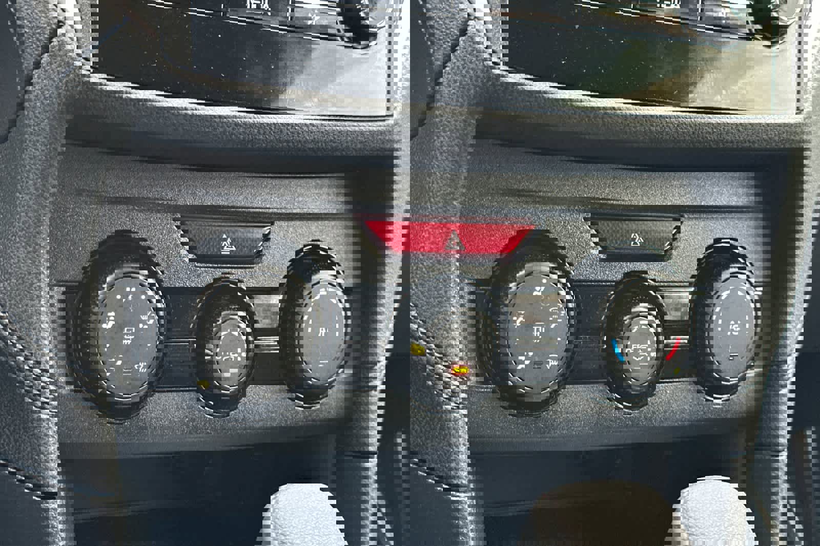 Used 2019 Subaru Crosstrek 2.0i w/ Eyesight System image 20