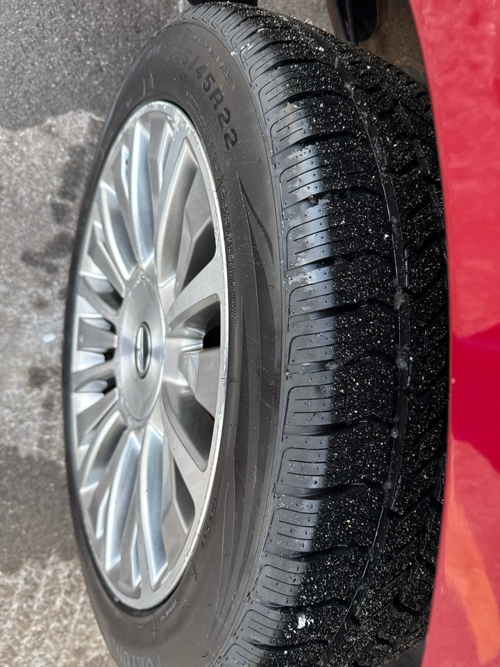 Used 2017 Lincoln Navigator Select image 12