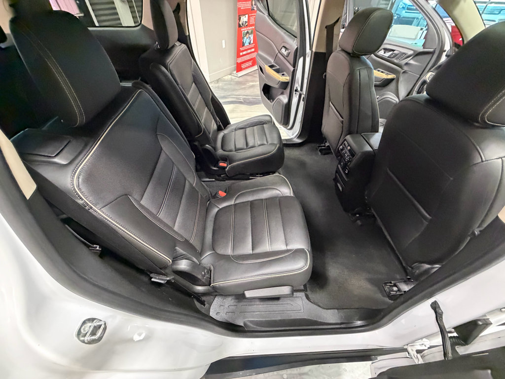 Used 2017 GMC Acadia Denali w/ Technology Package AWD/4WD image 53