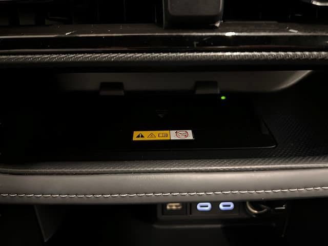 Used 2024 Toyota Highlander XSE FWD image 35