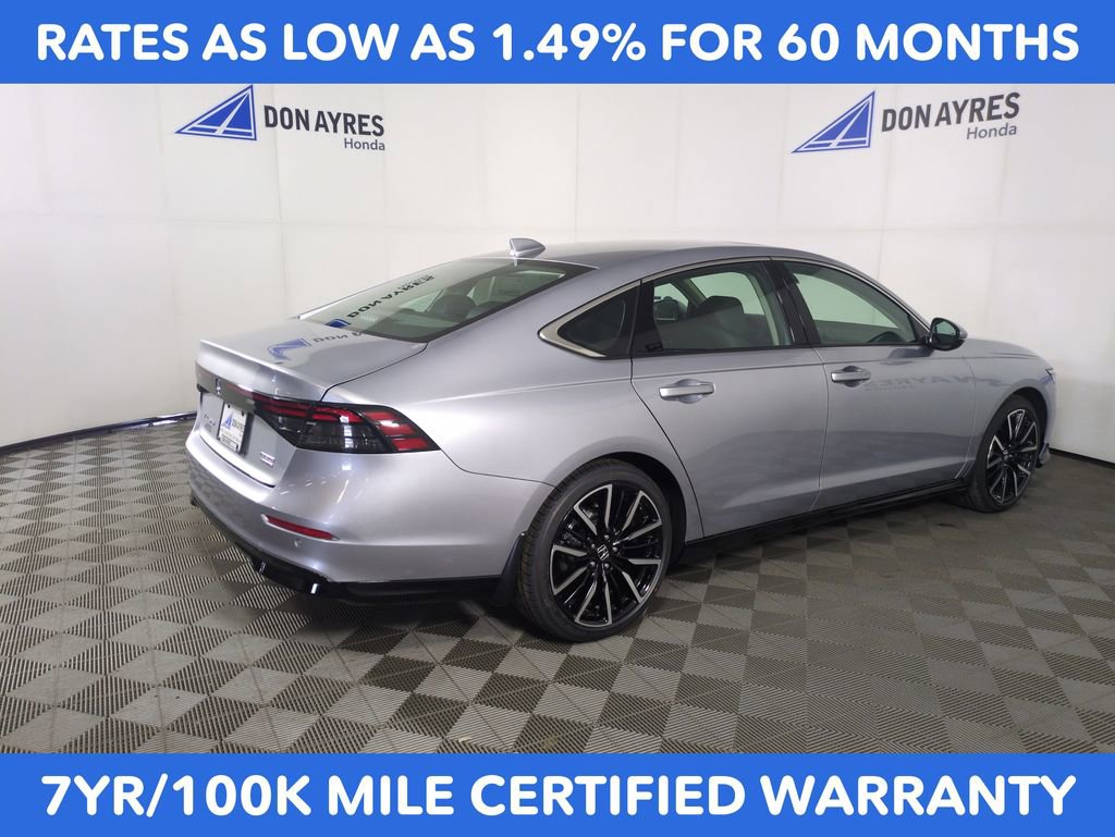 Used 2025 Honda Accord Touring image 5