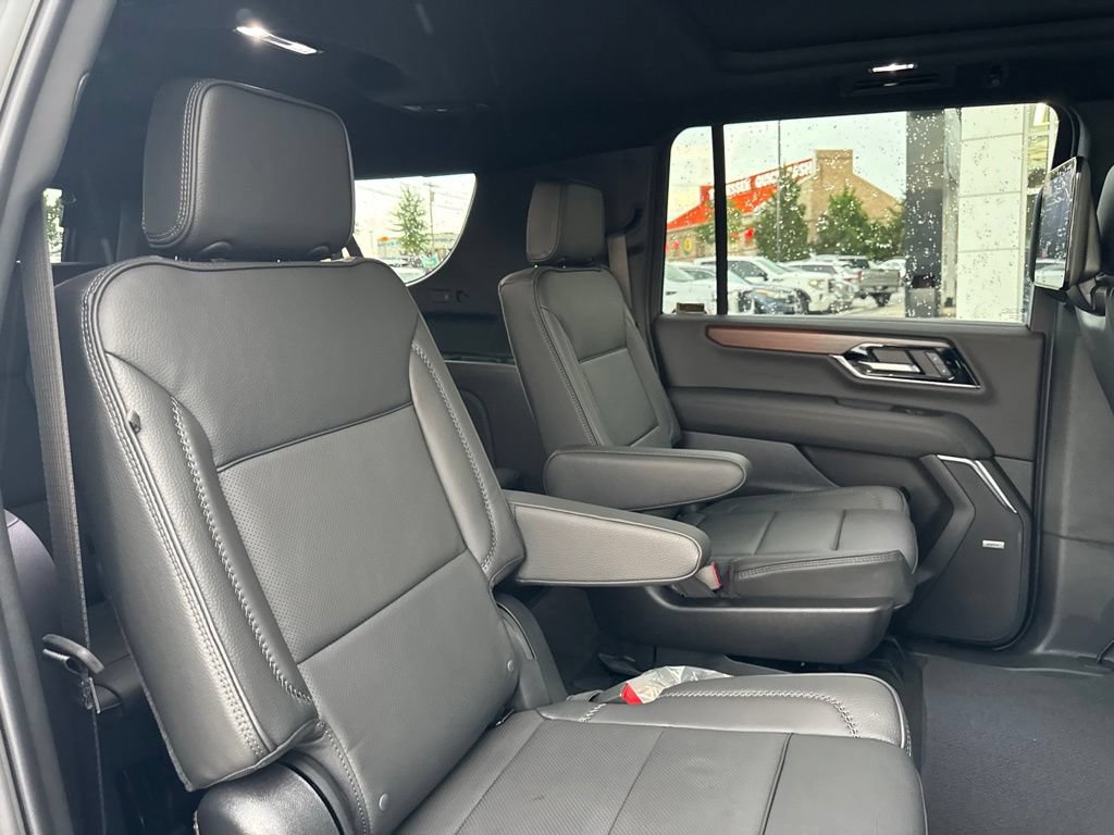 New 2026 GMC Yukon XL Denali w/ Advanced Technology Package AWD/4WD image 27