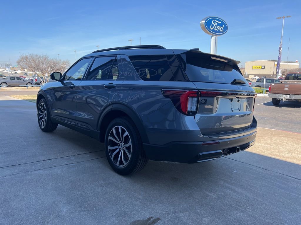 New 2026 Ford Explorer ST-Line image 5