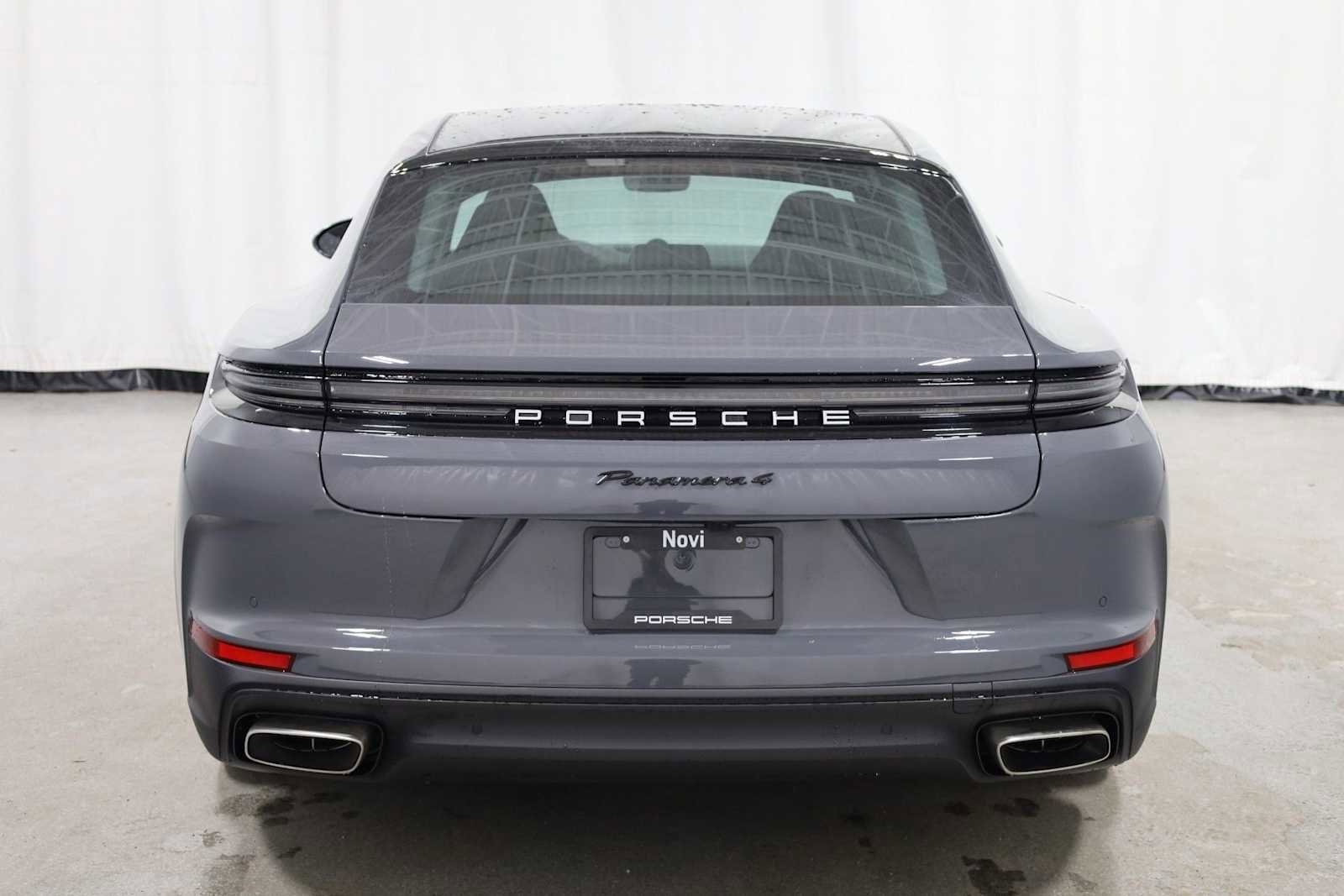 New 2026 Porsche Panamera 4 image 7