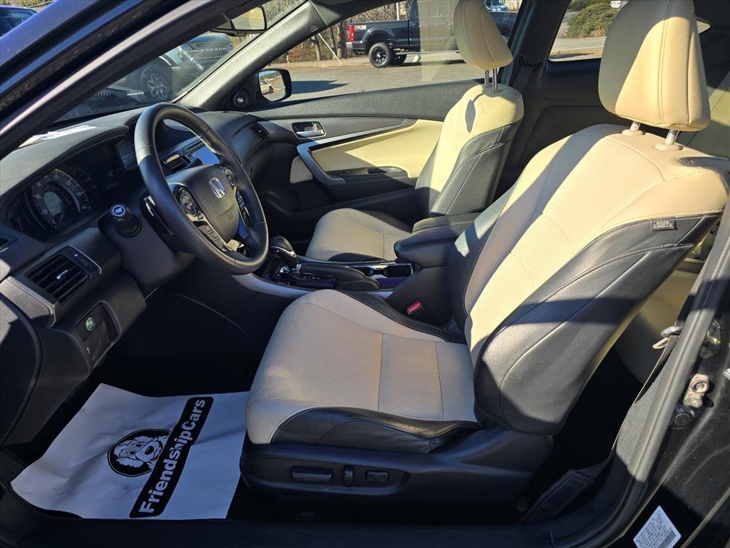 Used 2017 Honda Accord EX-L image 13