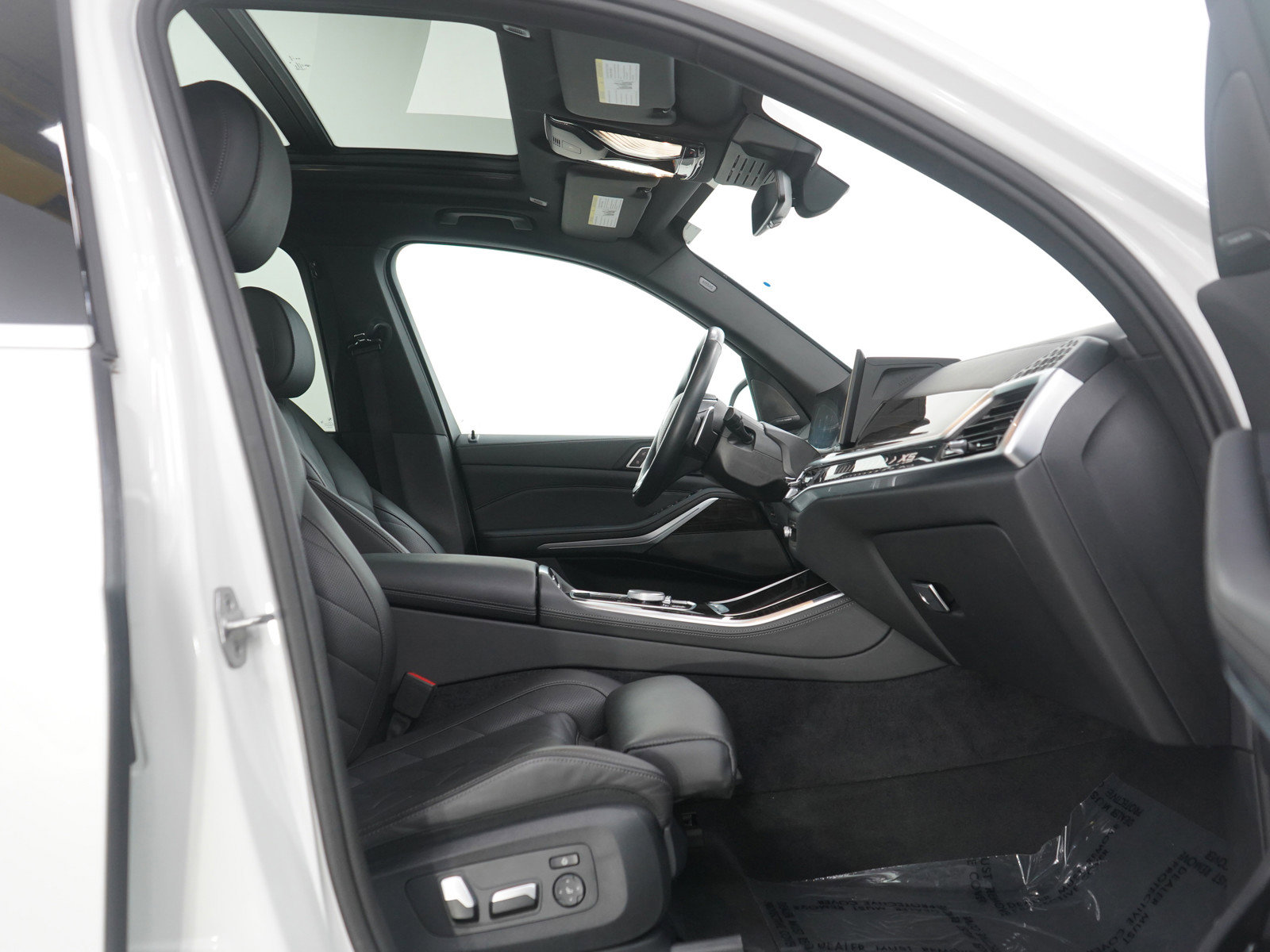 Used 2024 BMW X5 xDrive40i image 11