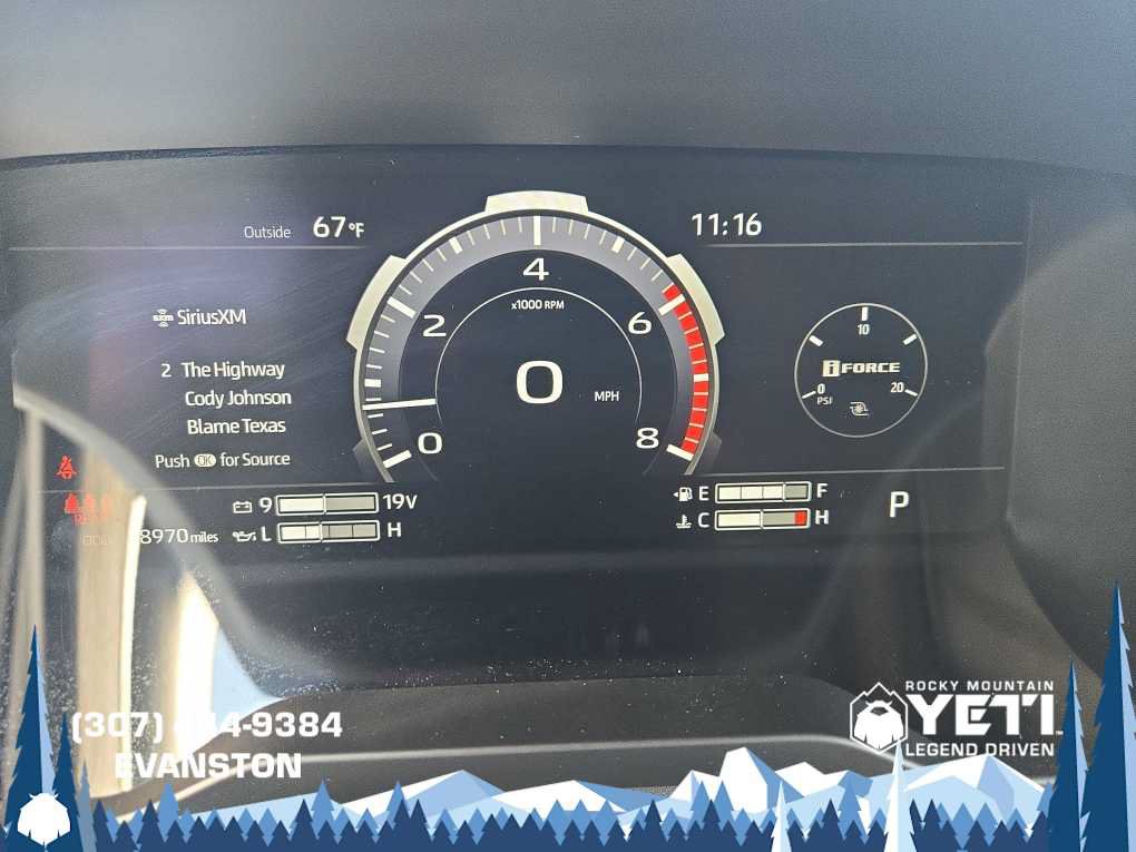 Used 2025 Toyota Tundra Limited AWD/4WD image 22