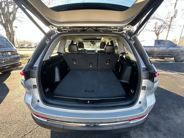 Used 2023 Jeep Grand Cherokee 4WD 4xe image 14