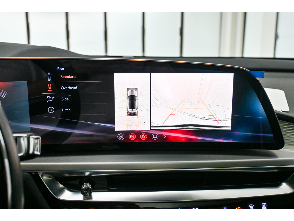 New 2026 Cadillac Lyriq V AWD/4WD image 34