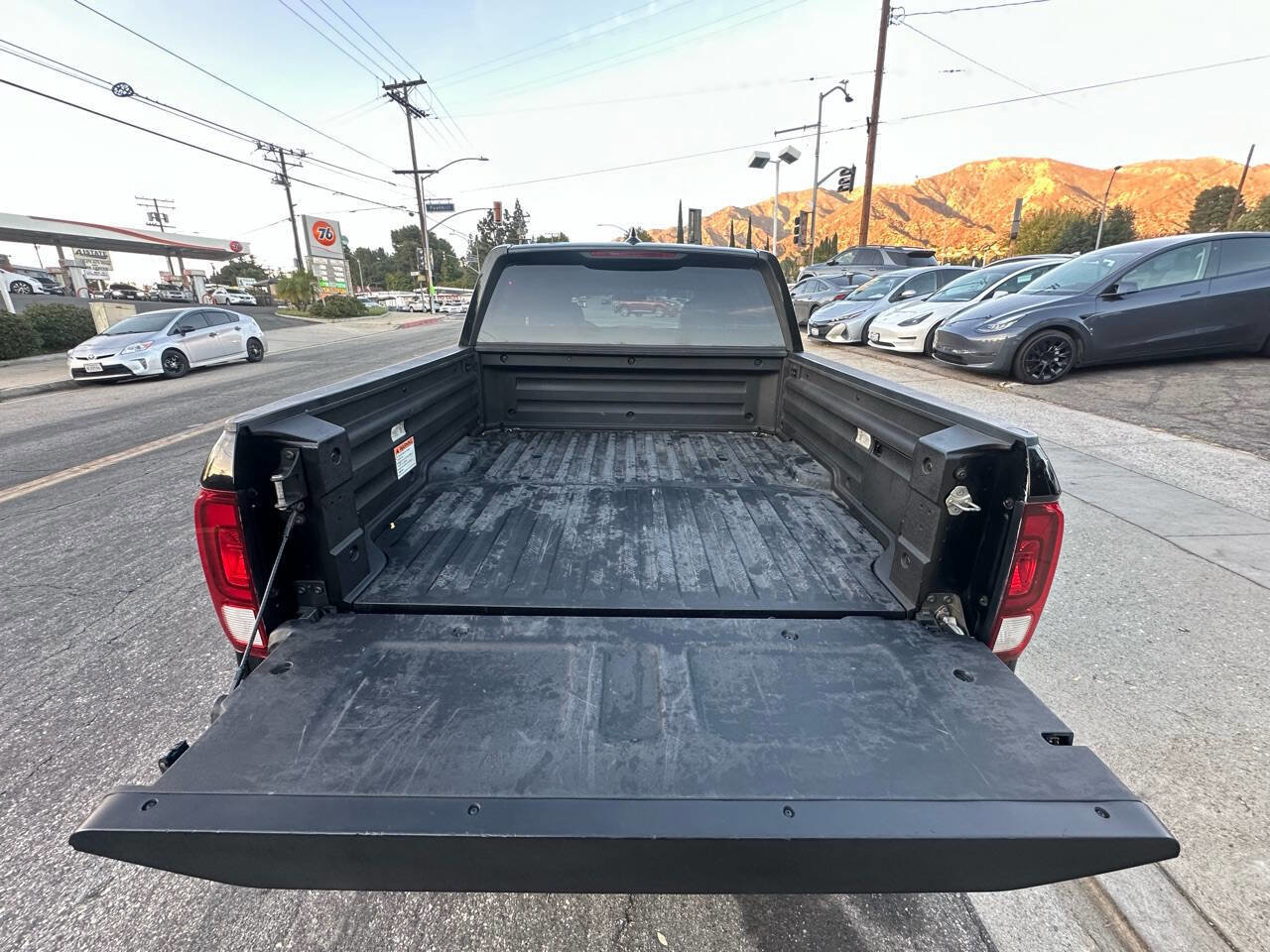 Used 2018 Honda Ridgeline Sport image 22