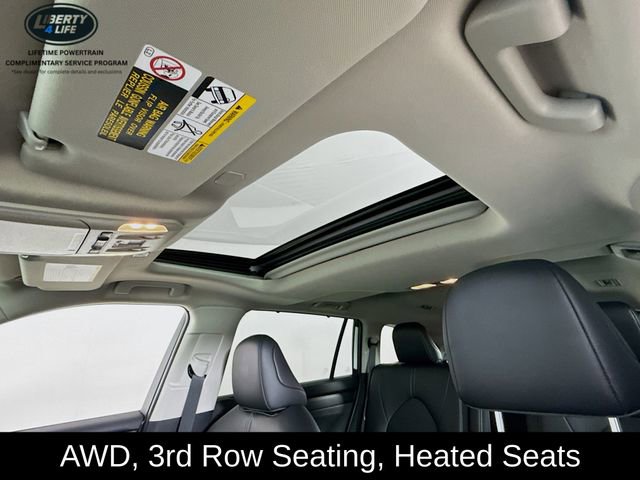 Used 2024 Toyota Highlander XLE image 21