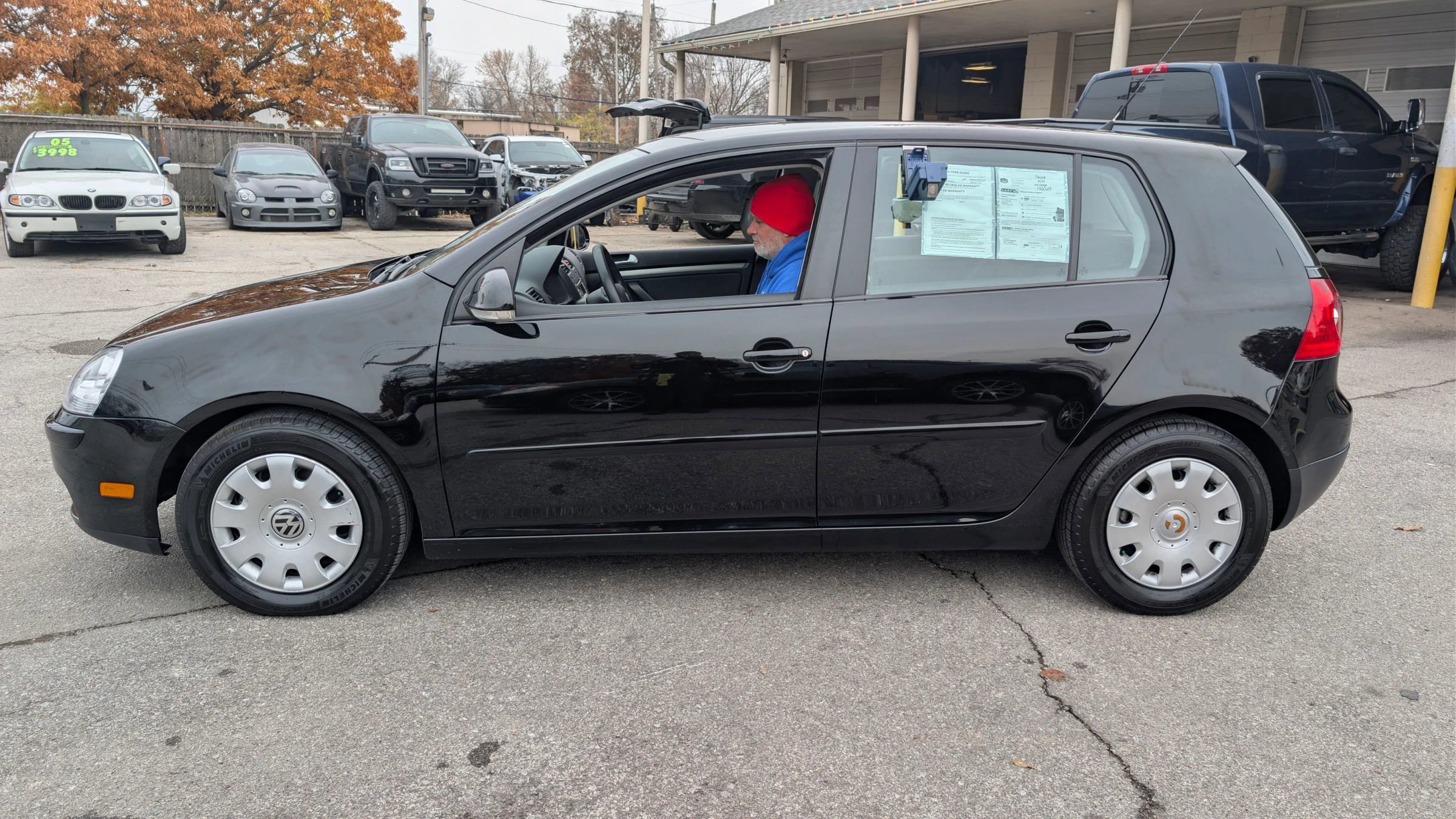 Used 2009 Volkswagen Rabbit S image 5